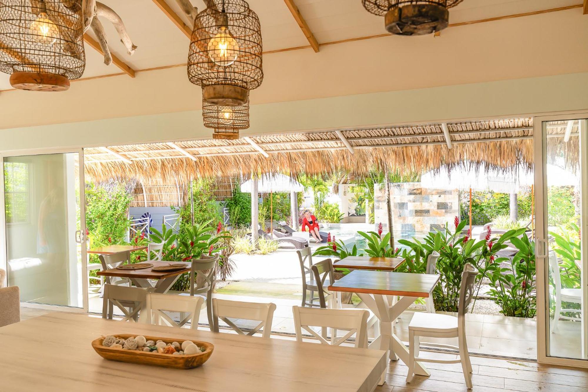 Hotel Les Voiles Blanches - Luxury 4*